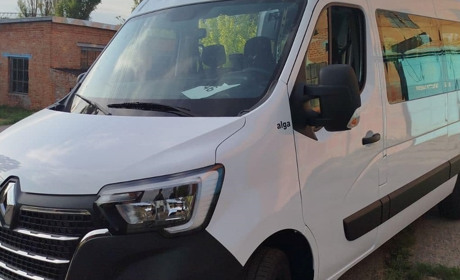 Мирівська громада отримала мікроавтобус від благодійників