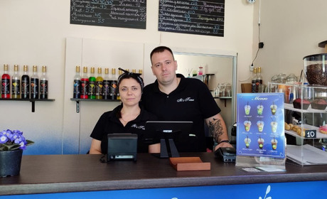 Кава і круасани від подружжя Коркачів: нова кав'ярня «IT`S TIME» чекає на вас