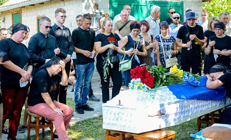 У Кагарлику провели в останню путь Олексія Поліщука: він боронив Україну на Донеччині