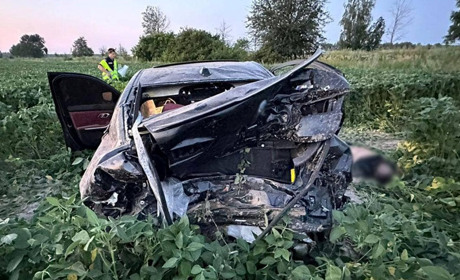 Поліція розслідує обставини смертельної ДТП в Ніжинському районі