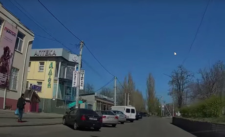 Рефлексії з окупованої Нової Каховки: “Ми вдома і не вдома”