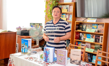 Життєва історія Золотоверхого храму: літературні зустрічі в Кагарлику