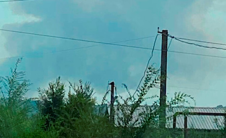 В окупованому Луганську нині гучно. Прогриміло близько десятка вибухів