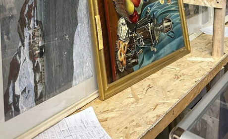 Музейники ідентифікували 5 творів херсонського художника, викрадених росіянами