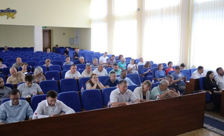 Допомога армії, стратегія, енергетичний план та нагородження Героїв: сесія міської ради