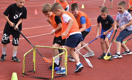 Новини воєнного часу. Старокостянтинівщина. День села, відзнака на конкурсі, спортивне свято