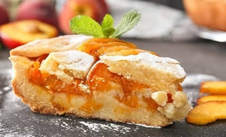 Готуємо сьогодні: випічка з персиками на будь-який смак