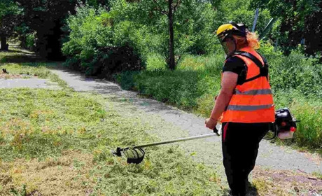 “Гроші за роботу”: ВПО можуть тимчасово працевлаштуватися у Жовтих Водах