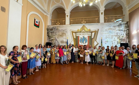 День медичного працівника: на Красноградщині відзначили кращих представників професії. Фото