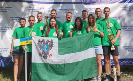 Команда Чернігівщини здобула дві першості на Чемпіонаті України серед юнаків з пішохідного туризму