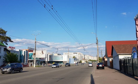У Чернігові вулицю 77 Гвардійської дивізії приєднано до проспекту Левка Лук'яненка: змінено адреси