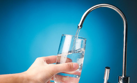 Окупаційна влада попереджає про непридатність води для пиття. Що сталось