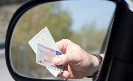 На тимчасово окупованій Херсонщині росіяни знову шантажують місцеве населення