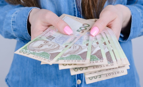 Грошова допомога на проживання ВПО та інші соціальні послуги