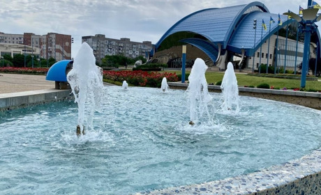 В Южному тимчасово запустять фонтани