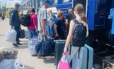 Мешканців Покровська, Мирнограда та Селидового закликають терміново евакуюватися