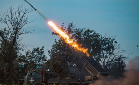 Застосували 65 безпілотників за добу. Окупанти знищують останні житлові будинки в прифронтових селах