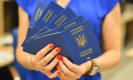 У Глухові тимчасово не працює відділ Міграційної служби через відсутність світла