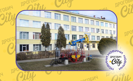 Майже 1200 заяв на вступ: Дрогобицький коледж нафти і газу в сотні популярних закладів в Україні