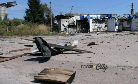 «Все палало, небо було червоним». Що кажуть глухівчани про масований обстріл міста та його наслідки