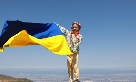 Торецька громада запрошує долучитися до флешмобу до Дня Державного Прапора України