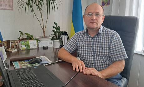 Вимикатимуть світло — буде дистанційка: інтерв’ю із очільником відділу освіти Станіславом Бутенком