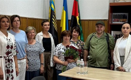 Мати п'ятьох дітей з Торецька отримала в Києві звання "Мати-героїня"