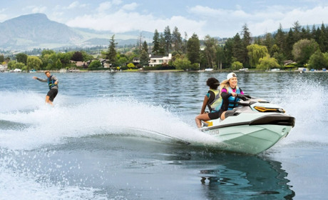 Ідеальний партнер для вейкбордінгу - гідроцикл Sea-Doo Wake Pro