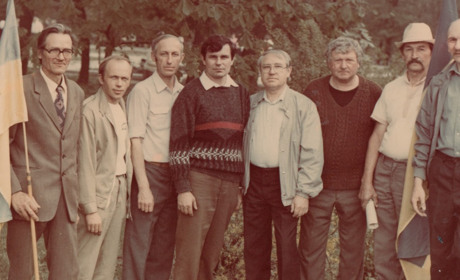 Перший піднятий жовто-блакитний прапор у Гадячі зірвали