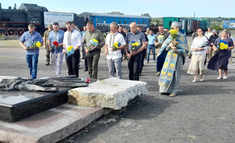 Біля Меморіалу Героям Крут відбулися урочисті заходи