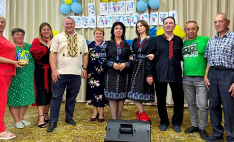 Зібрали кошти для підтримки пораненого земляка-захисника: благодійний концерт у Кадомці