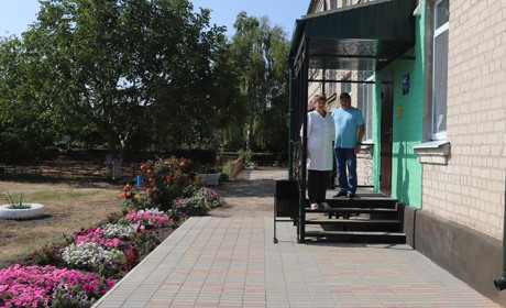У Лозівській громаді запрацював оновлений ФАП. Де лікуватимуть людей в належних умовах