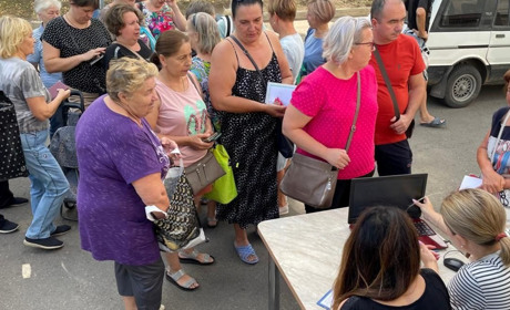 У Краматорську роздали продуктові набори переселенцям з Торецької громади