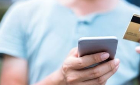 Нацбанк встановив ліміт на перекази «з карти на карту» - скільки можна за місяць