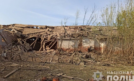 У Глухові пошкоджено ангар наукового закладу, в Шалигиному — знищено будинки. Наслідки обстрілів