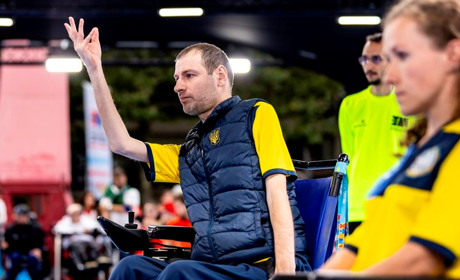 Артем Колінько з Жовтих Вод пробився до півфіналу Паралімпіади-2024: результат та враження від гри