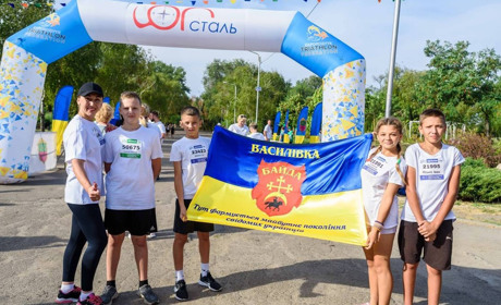 Понад 300 запоріжців взяли участь у патріотичному забігу. Фото