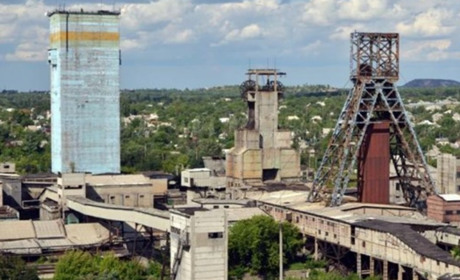Чергова брехня російських окупантів. На Луганщині заявили про модернізацію шахт та нові робочі місця