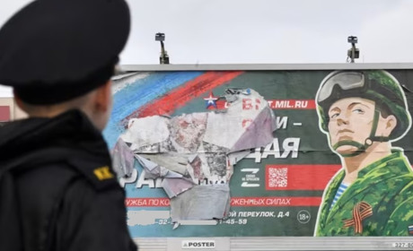 Агітують вбивати. На окупованій Луганщині школярів закликають до участі у війні проти України