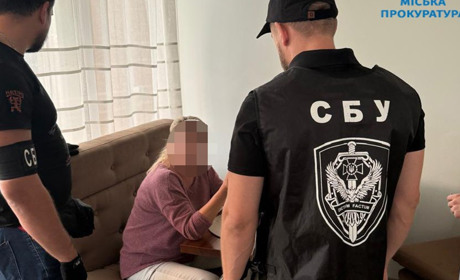 10 тисяч доларів за інвалідність: очільниці Фастівської МСЕК повідомили про підозру