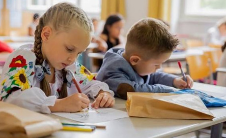 У Чернігові першокласники з вразливих категорій отримають матеріальну допомогу у сумі 2500 гривень
