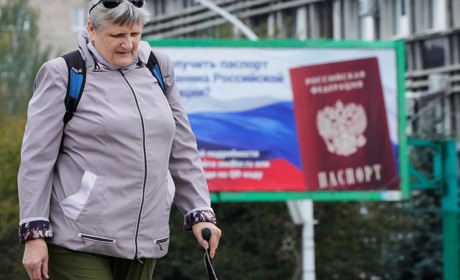 Життя в окупації. На Луганщині не громадянам РФ не сплачуватимуть соціальних виплат