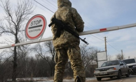 На Донеччині запроваджено обмеження руху для гуманітарних організацій у зонах бойових дій