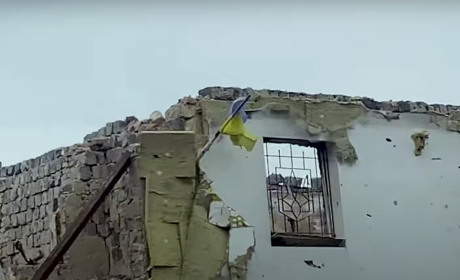 Торецьк залишається стратегічно важливим містом у протистоянні на Донбасі. Відео