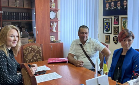 Родина, яка рятує дитячі долі: у Звягелі з'явилася четверта патронатна сім'я