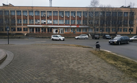 «Укрпошта» і «Нова пошта» змінюють тарифи: що варто знати про нові ціни