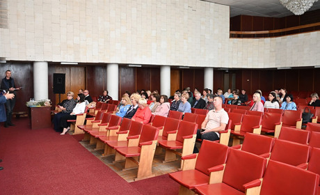 Щастя, мати вчителя щирого, доброго, талановитого: освітян Кагарличчини вітали із професійним святом