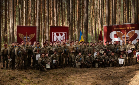 Десантники 82 ОДШ Буковинської бригади отримали нагороди за операцію на Курщині