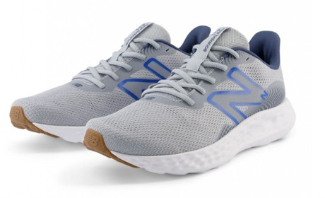 Чому чоловічі кросівки New Balance — це вибір справжніх цінителів комфорту та стилю?
