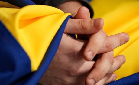 Волонтери повернули з окупованої Херсонщини трьох дітей
